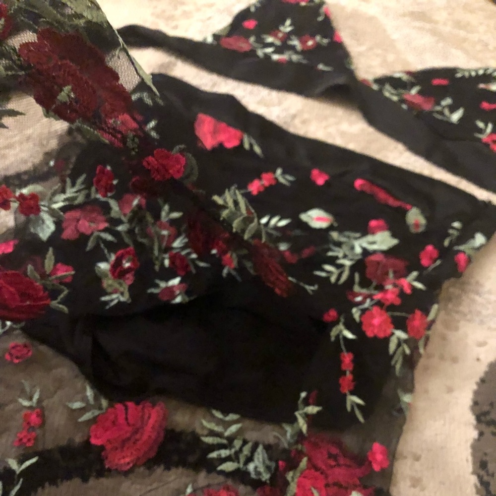 Cute fashion nova like two piece size M